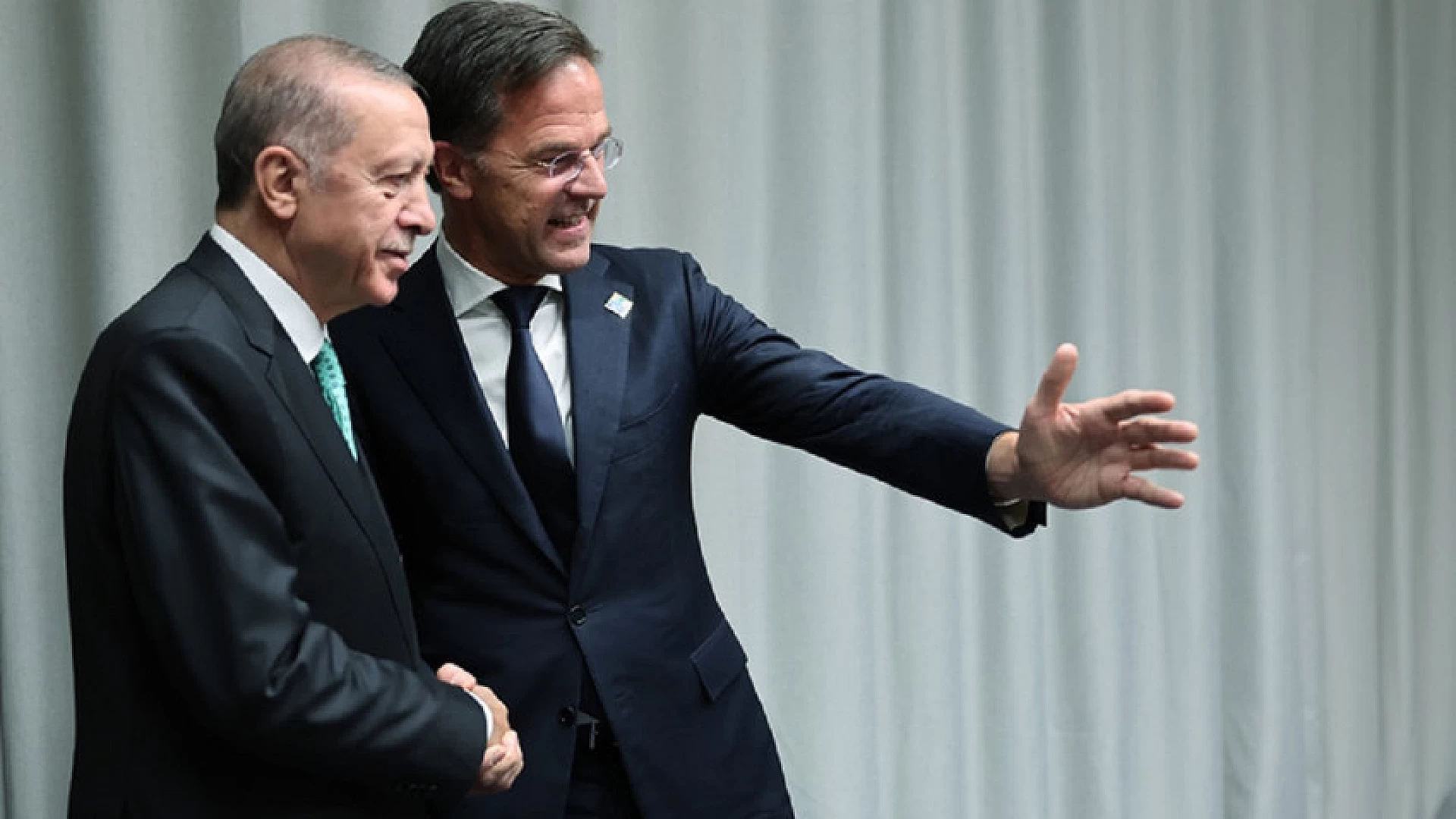 Türkiye'den Rutte'ye tarafsızlık sözü isteği